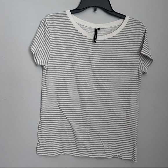 Joe's Jeans Fitted Short Sleeve White and Gray Striped Tee Size M EUC - Picture 1 of 5